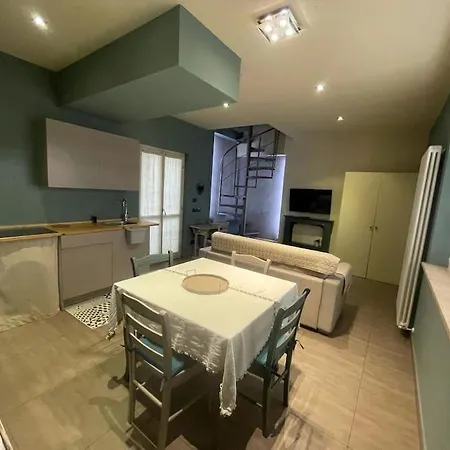 Casa Story 2 E Un Piccolo Gioiello Lägenhet *